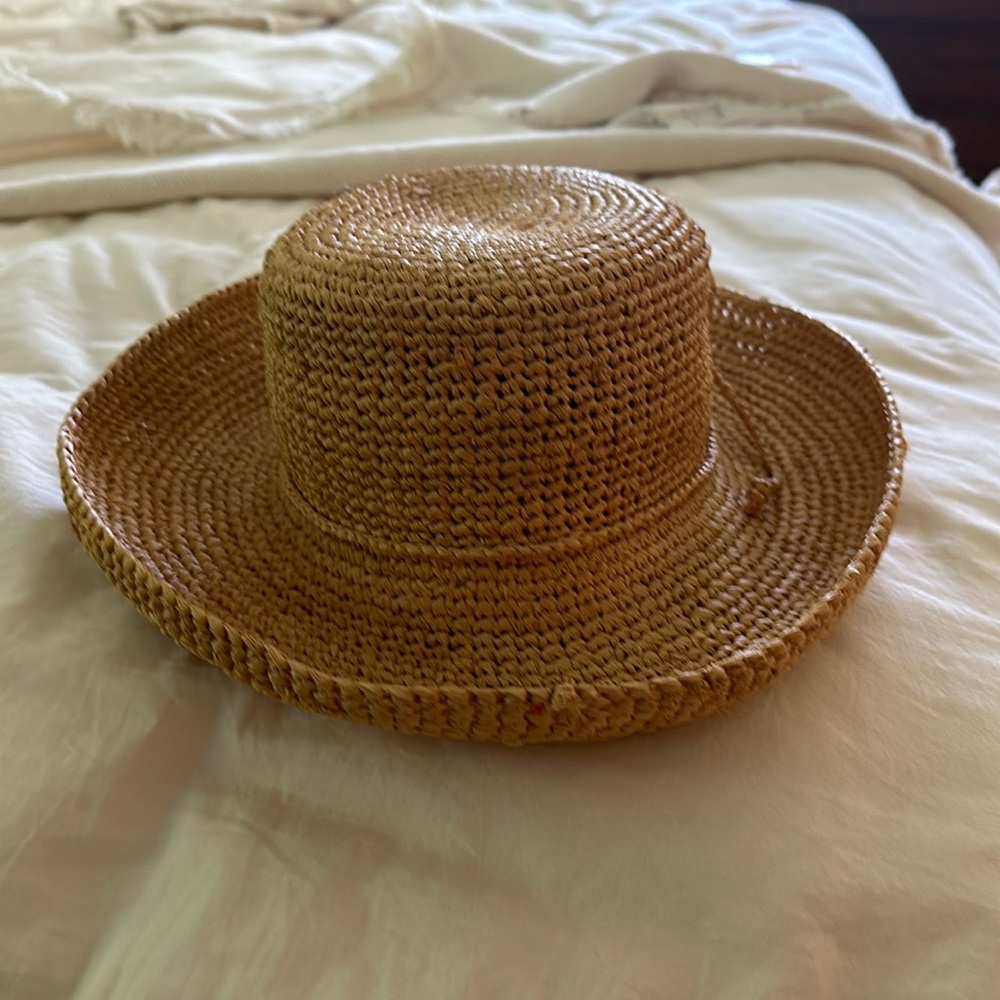 The Scala Collection Crocheted Raffia Straw Hat - crushable, in good condition.